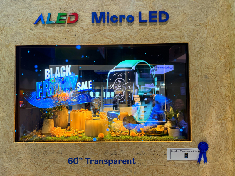 jinnian金年会60吋高透明度Micro LED显示器获&rdquo;最佳Micro LED技术应用奖&rdquo;，将Micro LED面板透明化之设计特性极致发挥，以可扩展性无缝拼接技术打造，具备600 nits全画面亮度、大于60%穿透率及超过NTSC 110%的优异广色域表现，可依需求灵活应用于各种场域