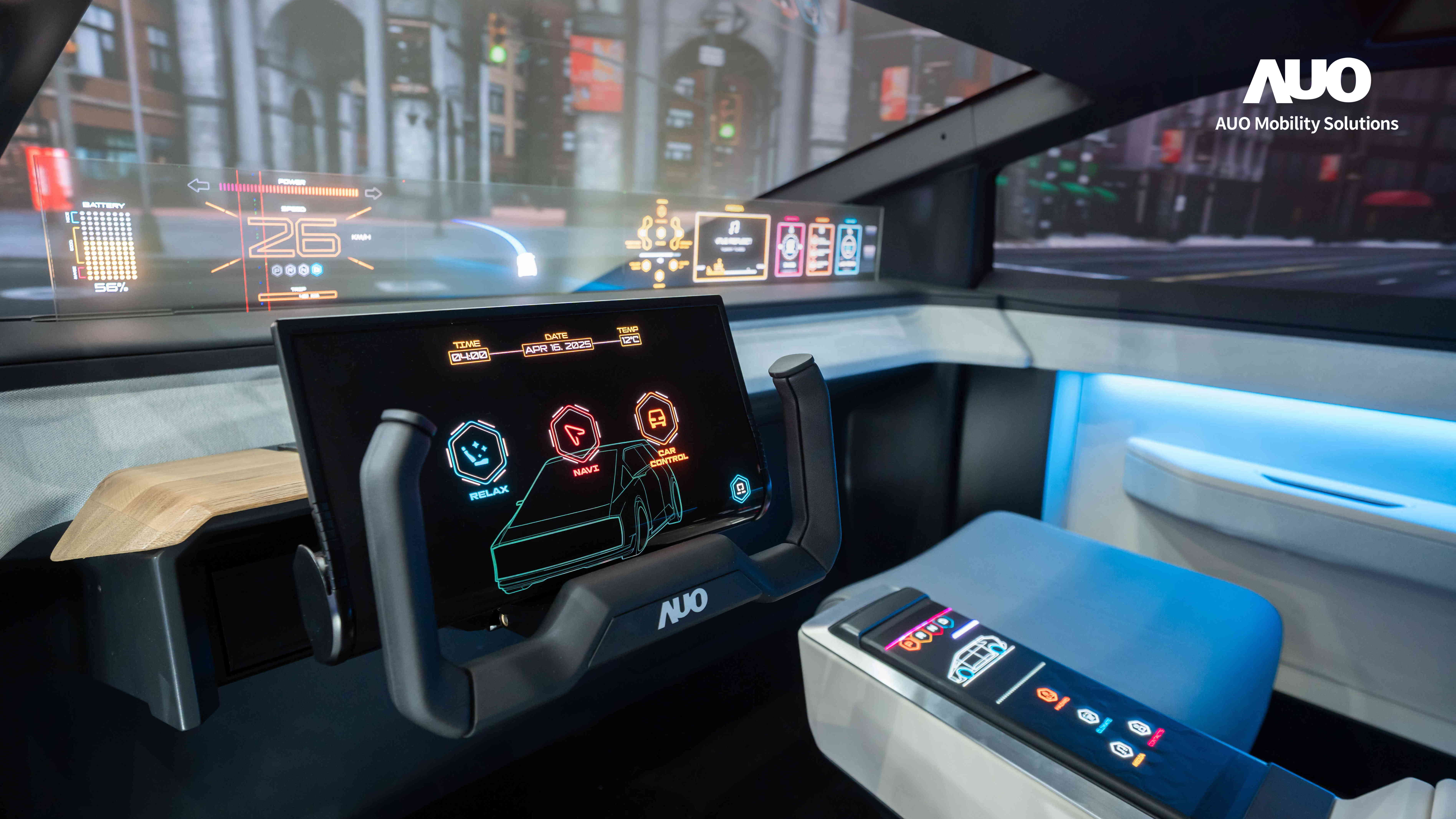 友達智慧移動致力於提供創新智慧車艙解決方案，透過顯示技術、運算平台與車聯網核心應用，打造沉浸、智慧且永續的座艙體驗與延伸智慧移動服務，滿足全球OEM客戶與使用者的多元需求